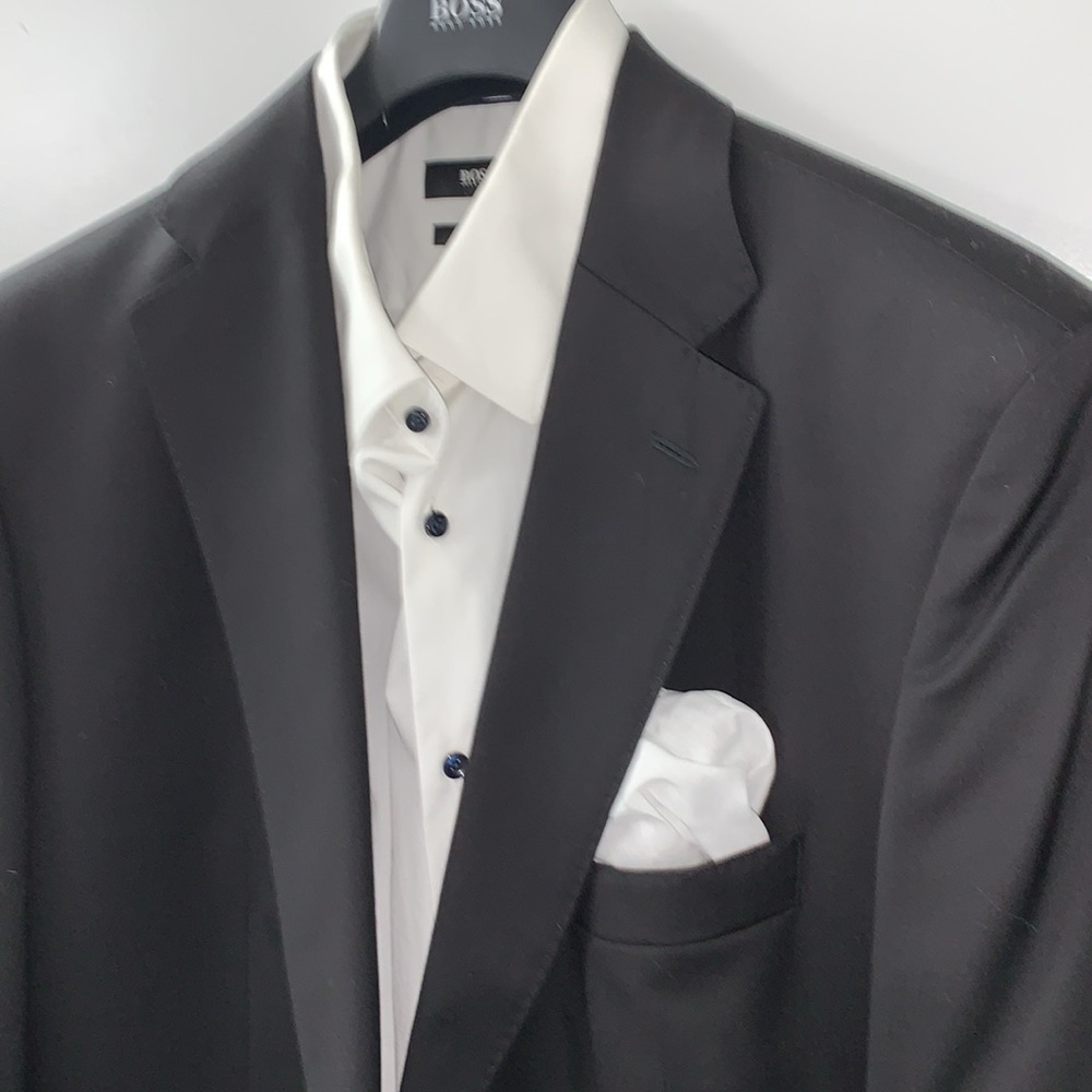 🔥BNWT🔥Hugo Boss “Johnstons1” Mens Suit in Black Sz 46R. Black.Pants Sz 38US - Picture 1 of 17